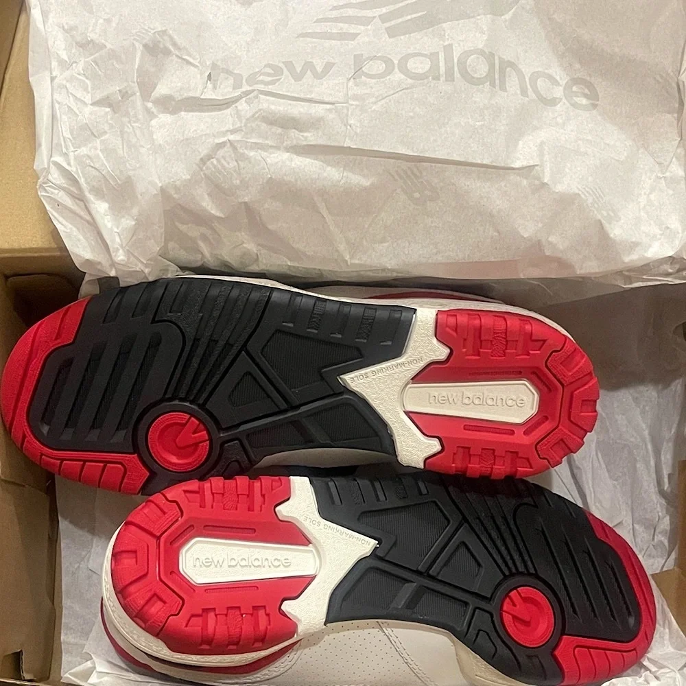 New Balance 550 Sneakers